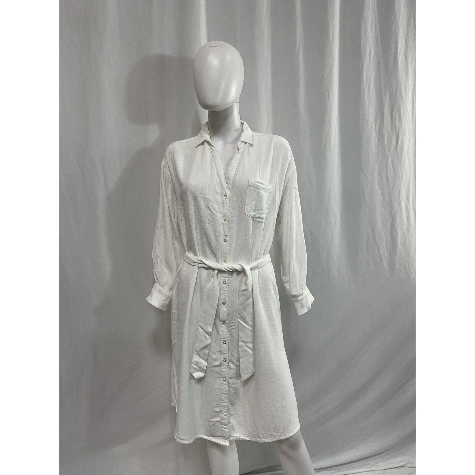 L*Space 'Barcelona' White Shirt Dress Swim Cover Up Size M