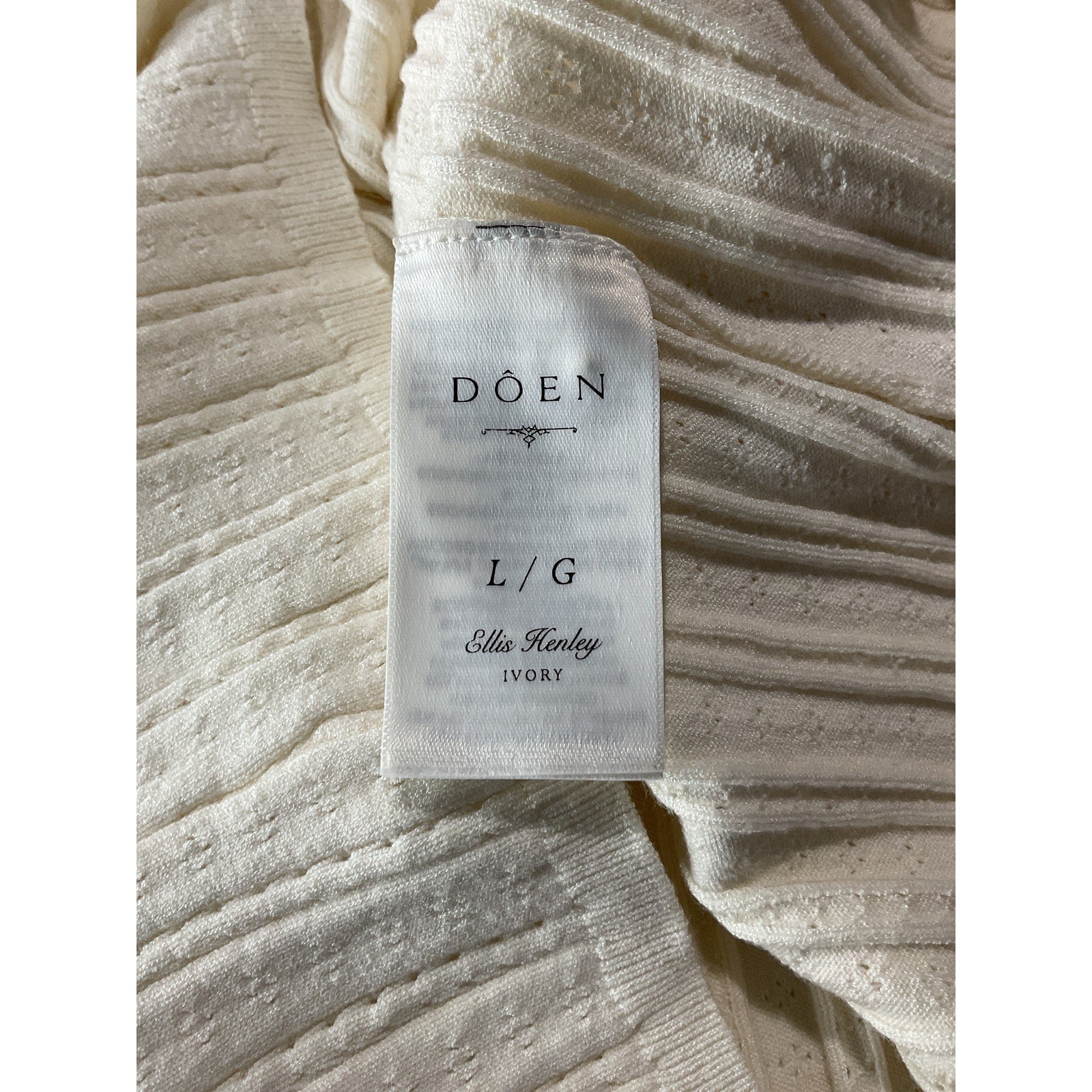 D�en 'Ellis' Ivory Henley Top Size L