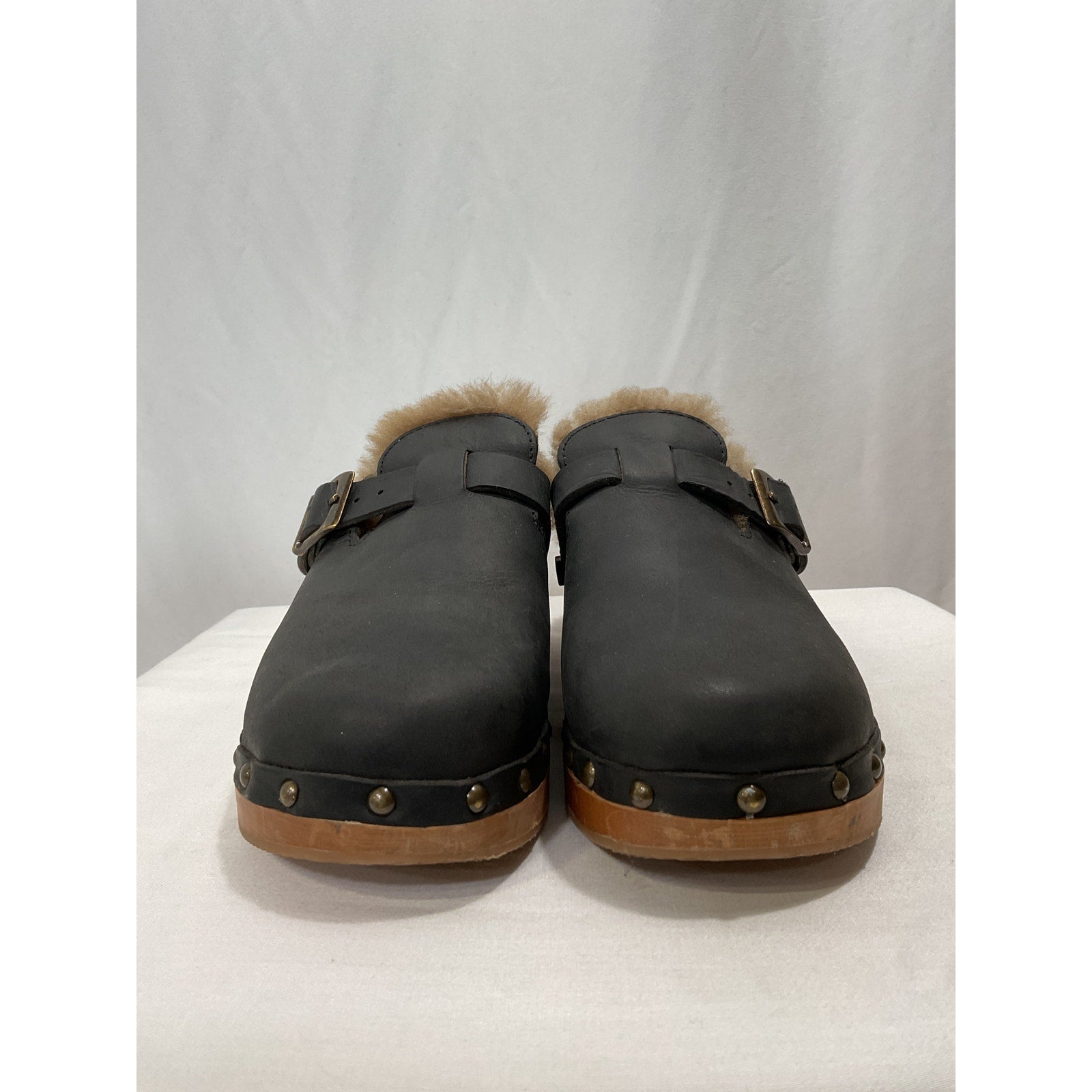Re/Done '70s' Black Shearling Clogs Size 10