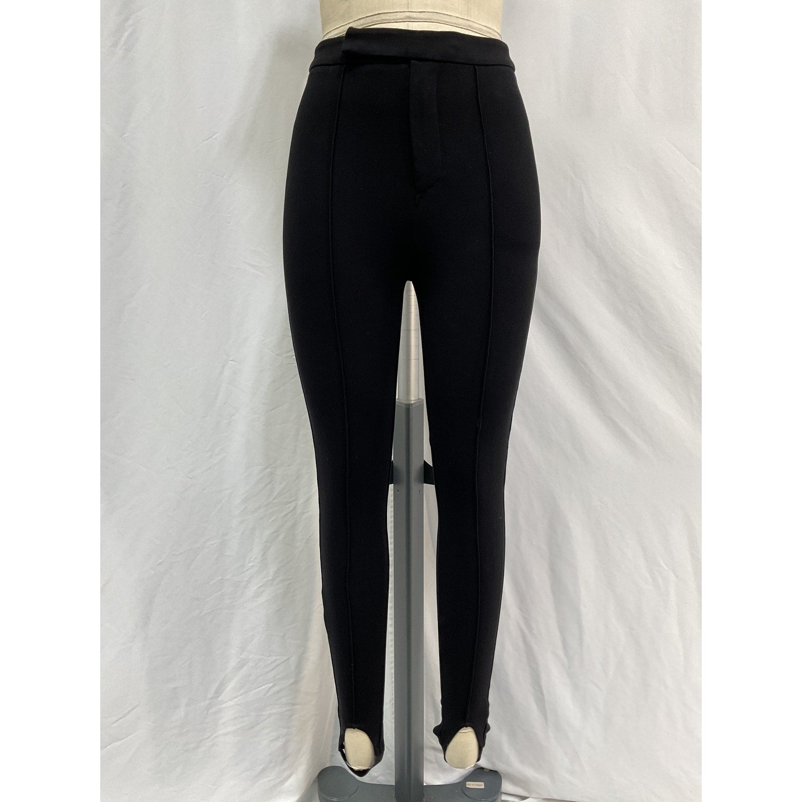 Nicholas 'Inaya' Black Viscose Stirrup Pant Size 2