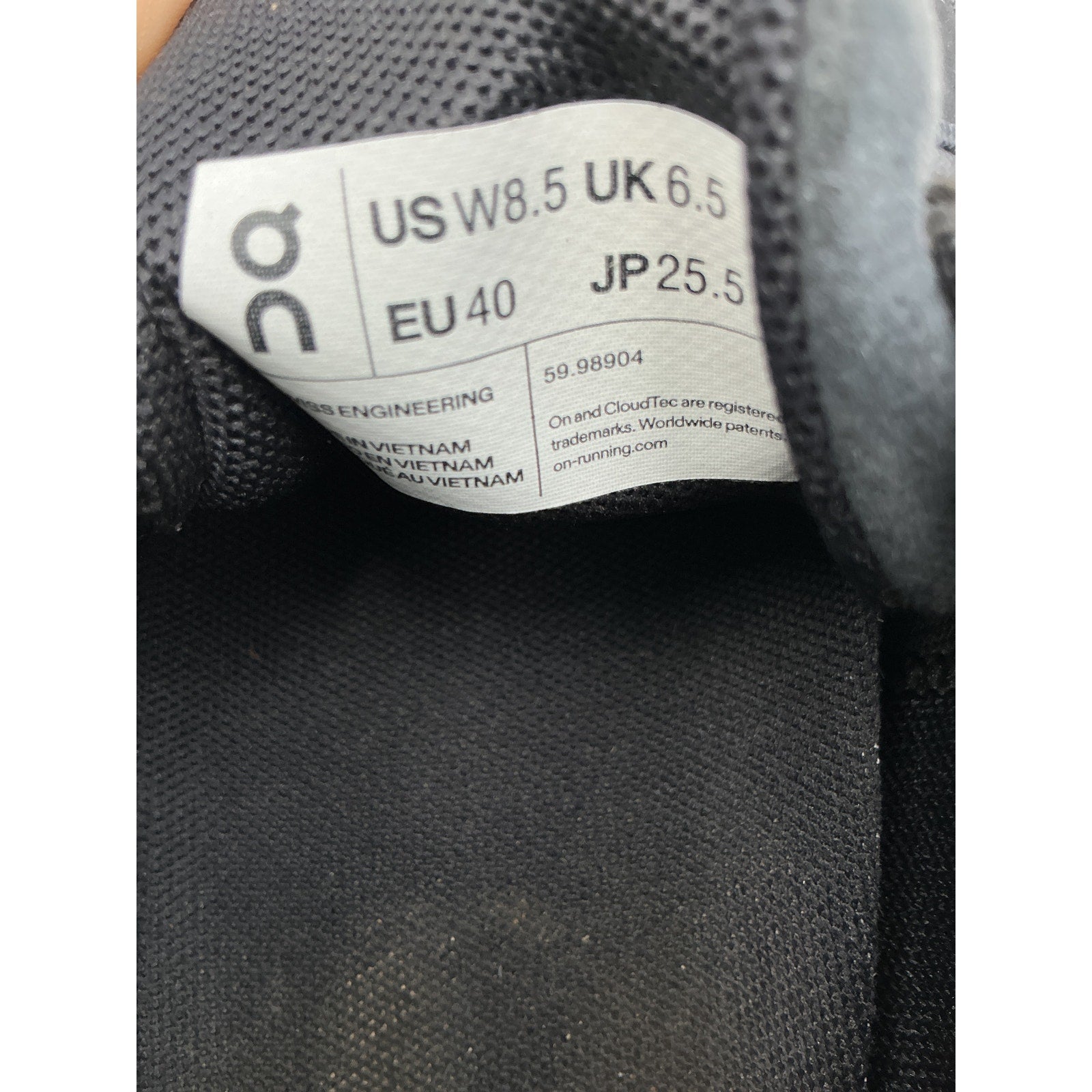 On Cloud 5 Black Rubber Running Shoe Size 8.5 M