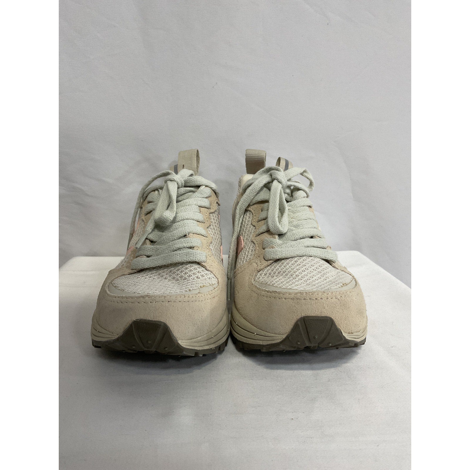 Veja 'Venturi' White Sneakers Size 6