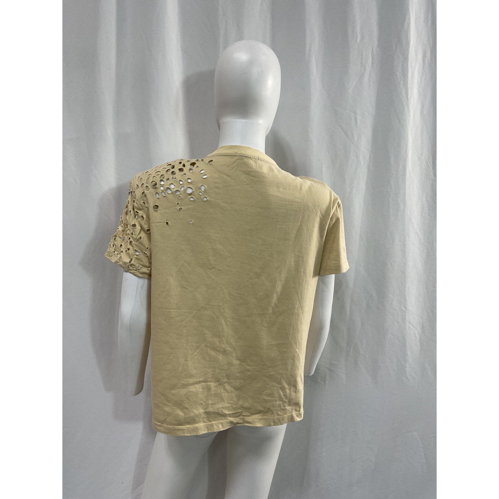 Ser.O.Ya 'Caroline' Tan Cut Out T-Shirt Size M