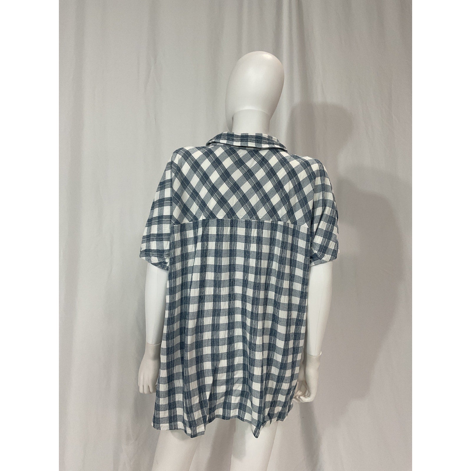 Hatch 'The Aubrey' White Crinkle Plaid Shirt Size 4