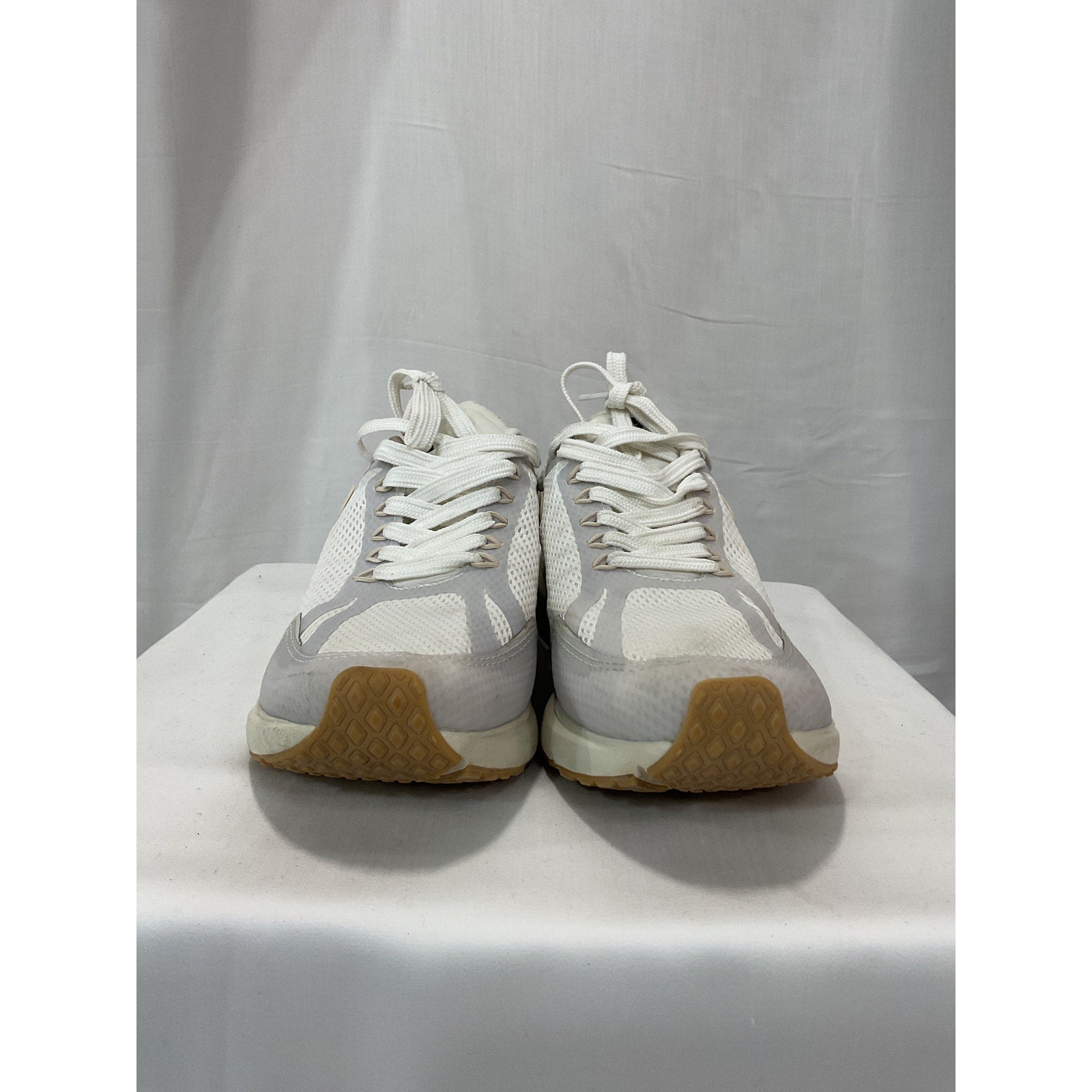 Veja 'Condor' White Running Sneakers Size 10