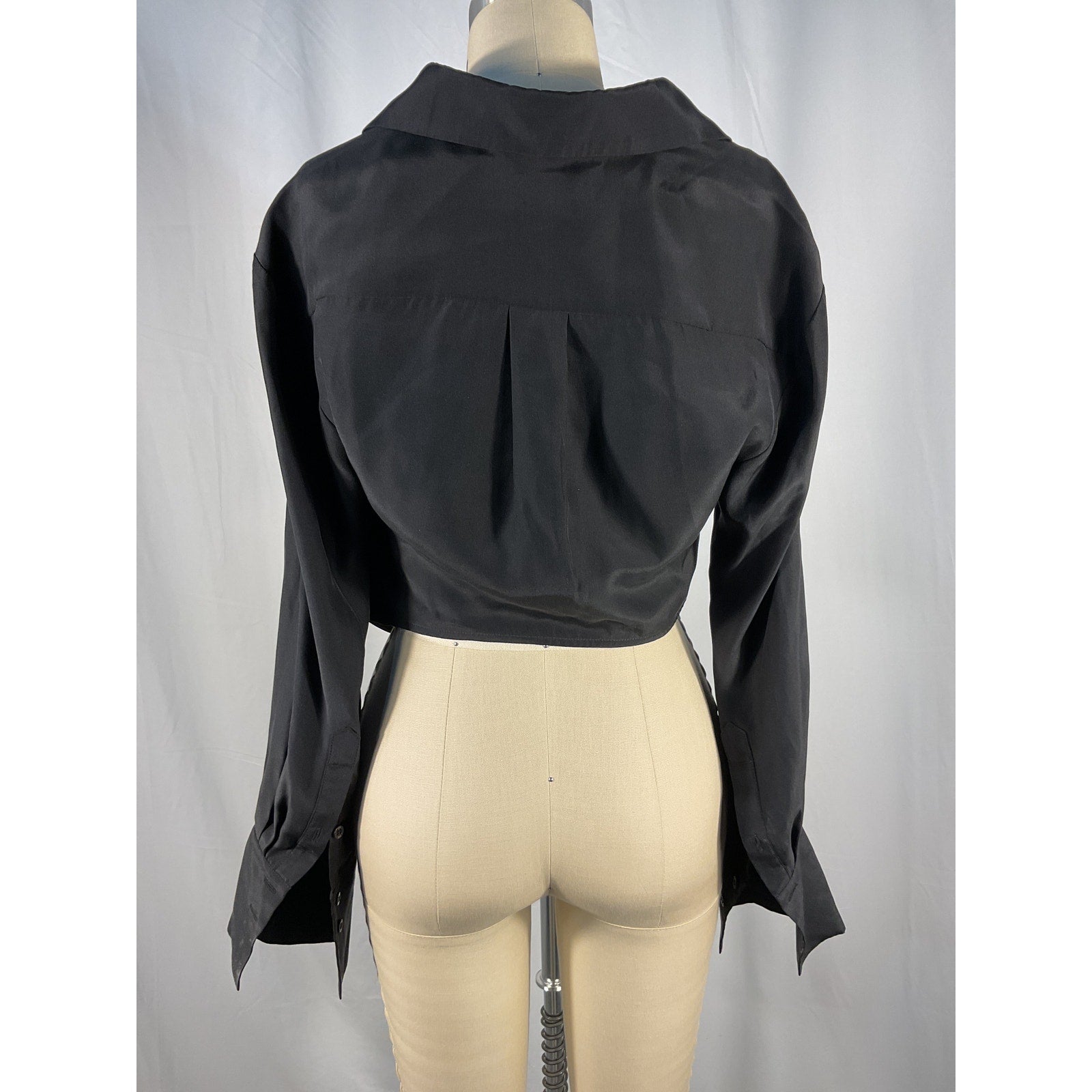 Gauge81 'Myoko' Black Satin Top Size S