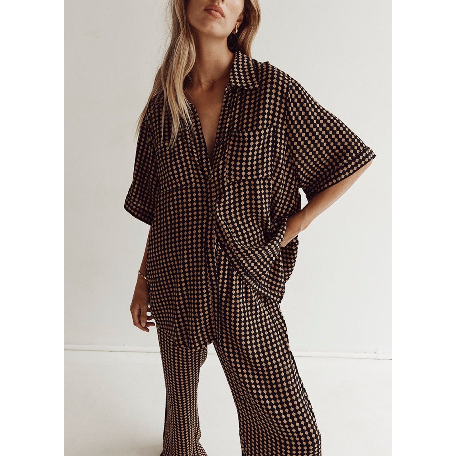 Dissh 'Mila' Black Viscose Caramel Vacation Shirt Size 8