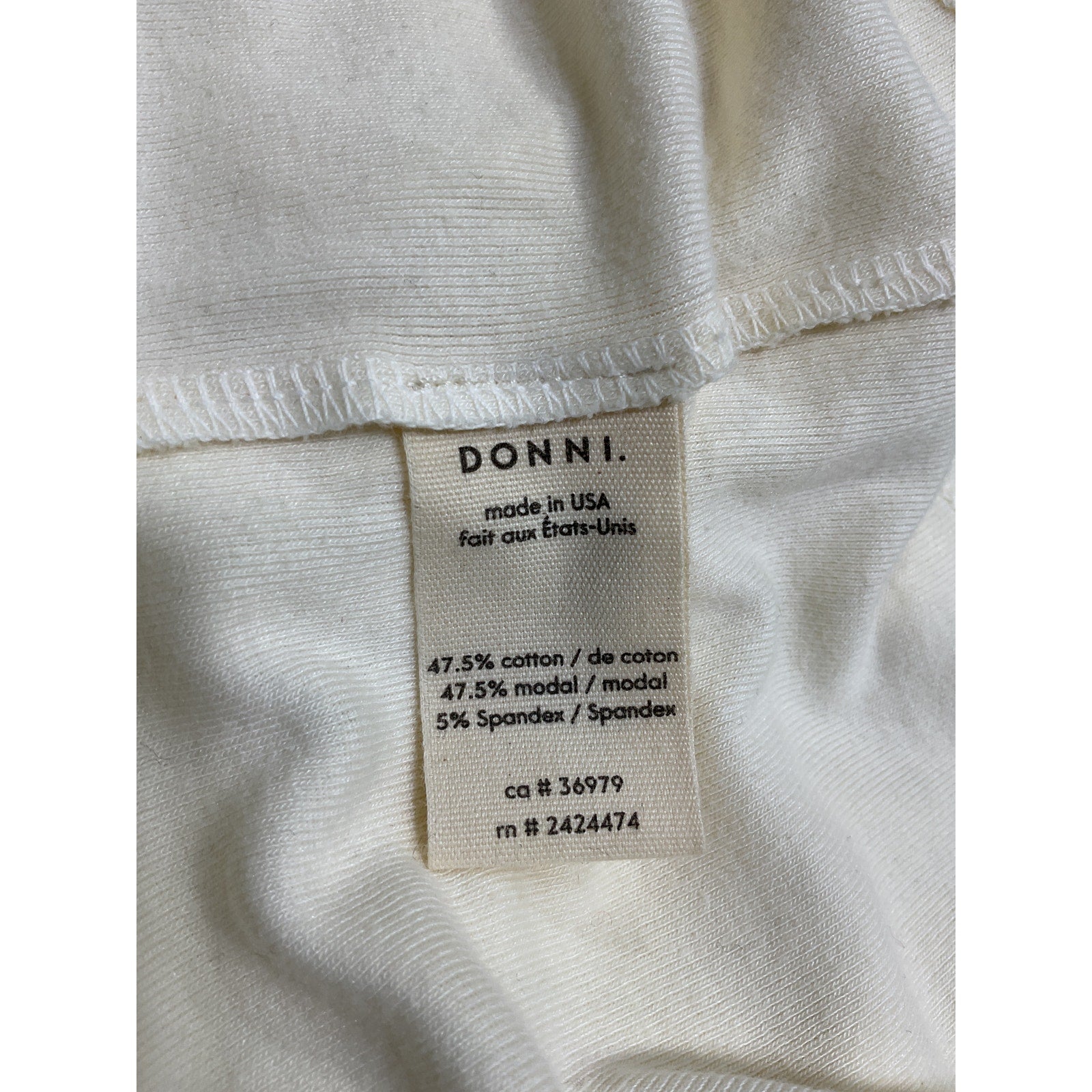 Donni. 'The Baby' White Cotton Rib Turtleneck Size M