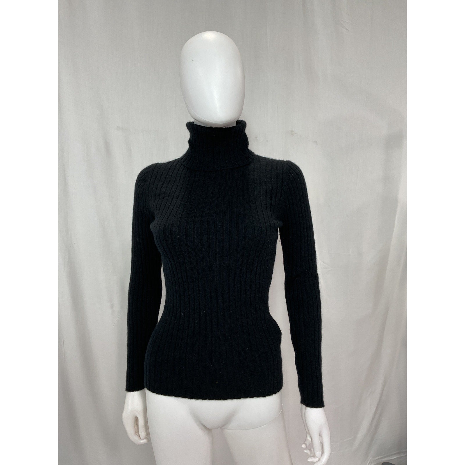 Allude 'Ribbed-Knit' Black Cashmere Jumper Size S