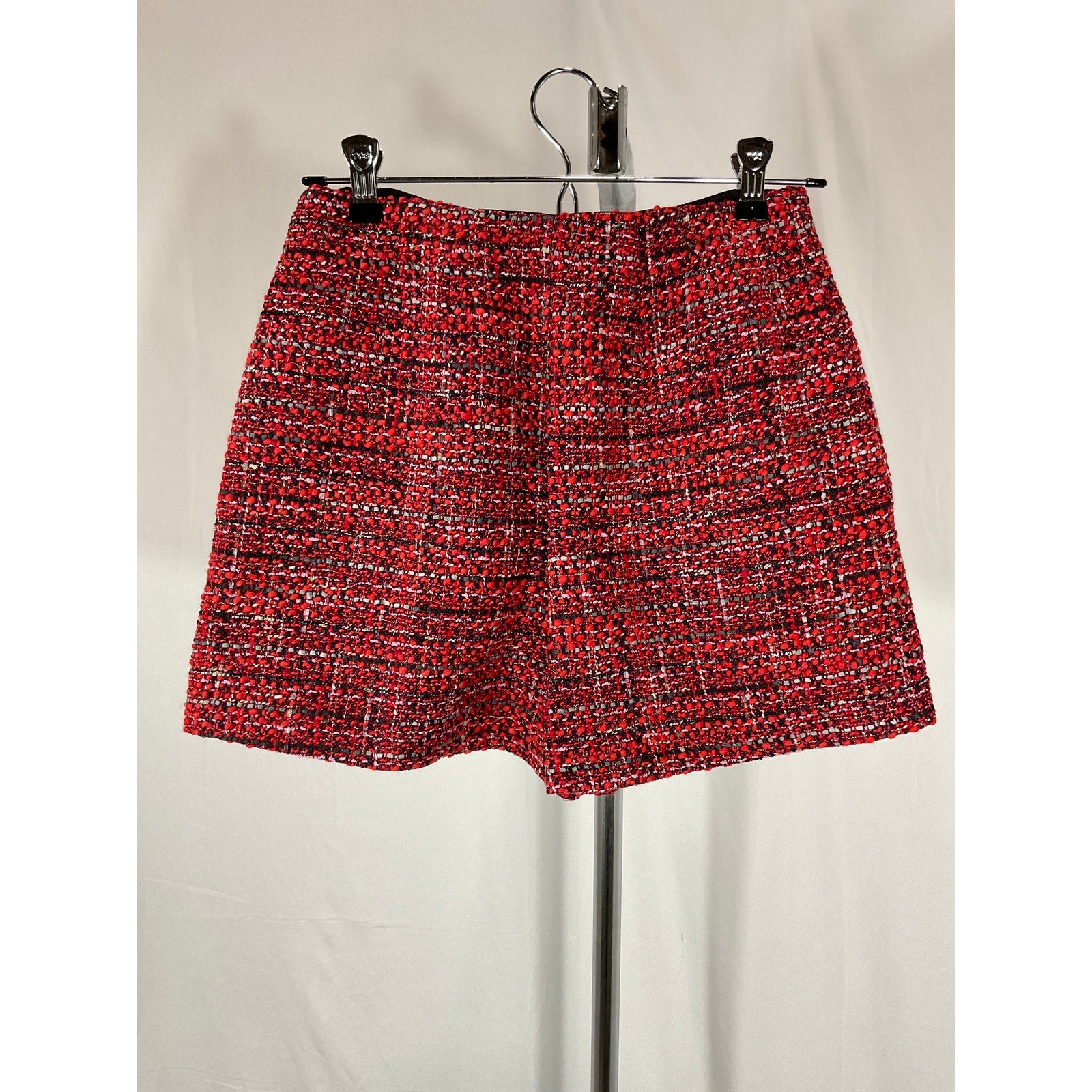 Maje 'Italete' Red Acrylic Mid Rise Shorts Size 36