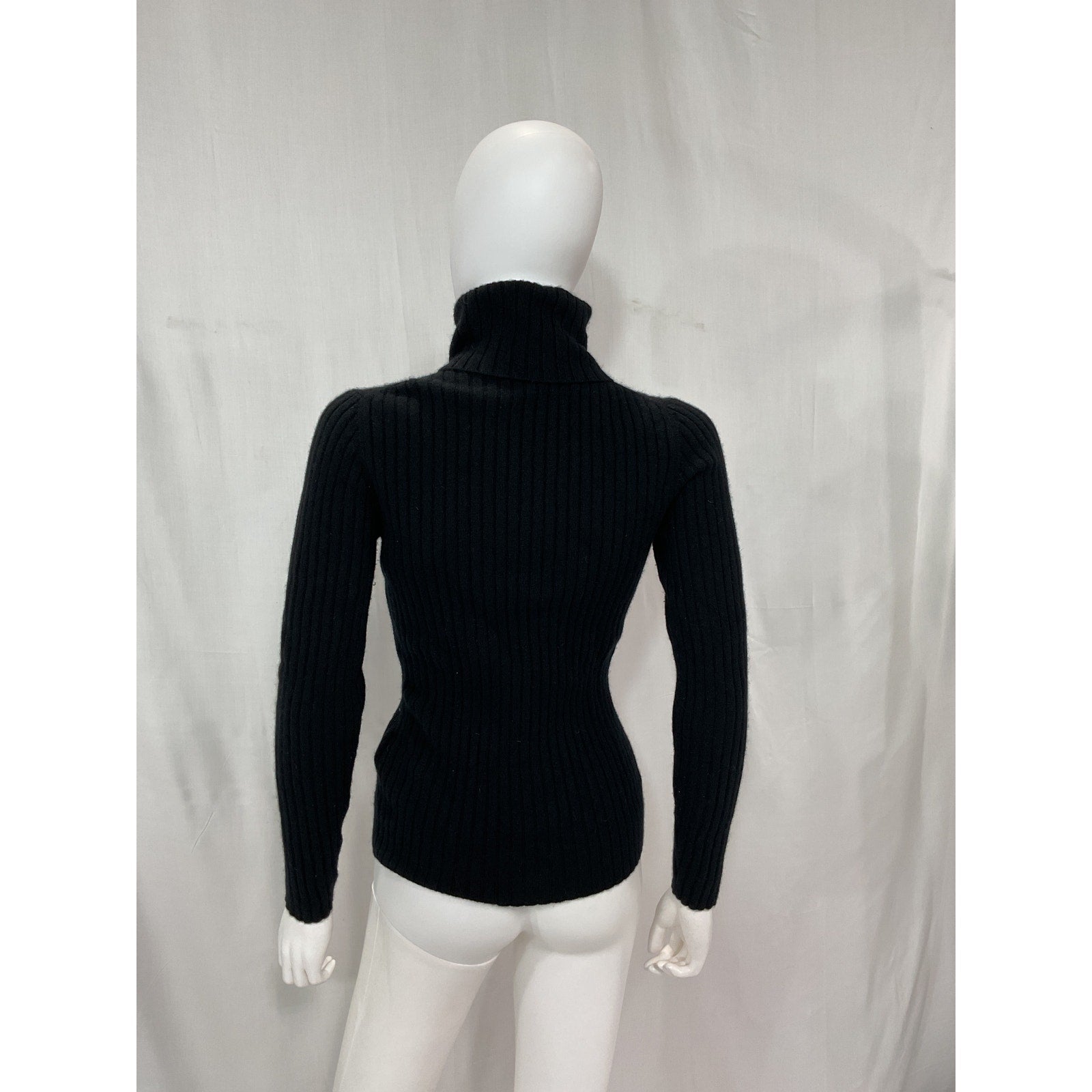 Allude 'Ribbed-Knit' Black Cashmere Jumper Size S
