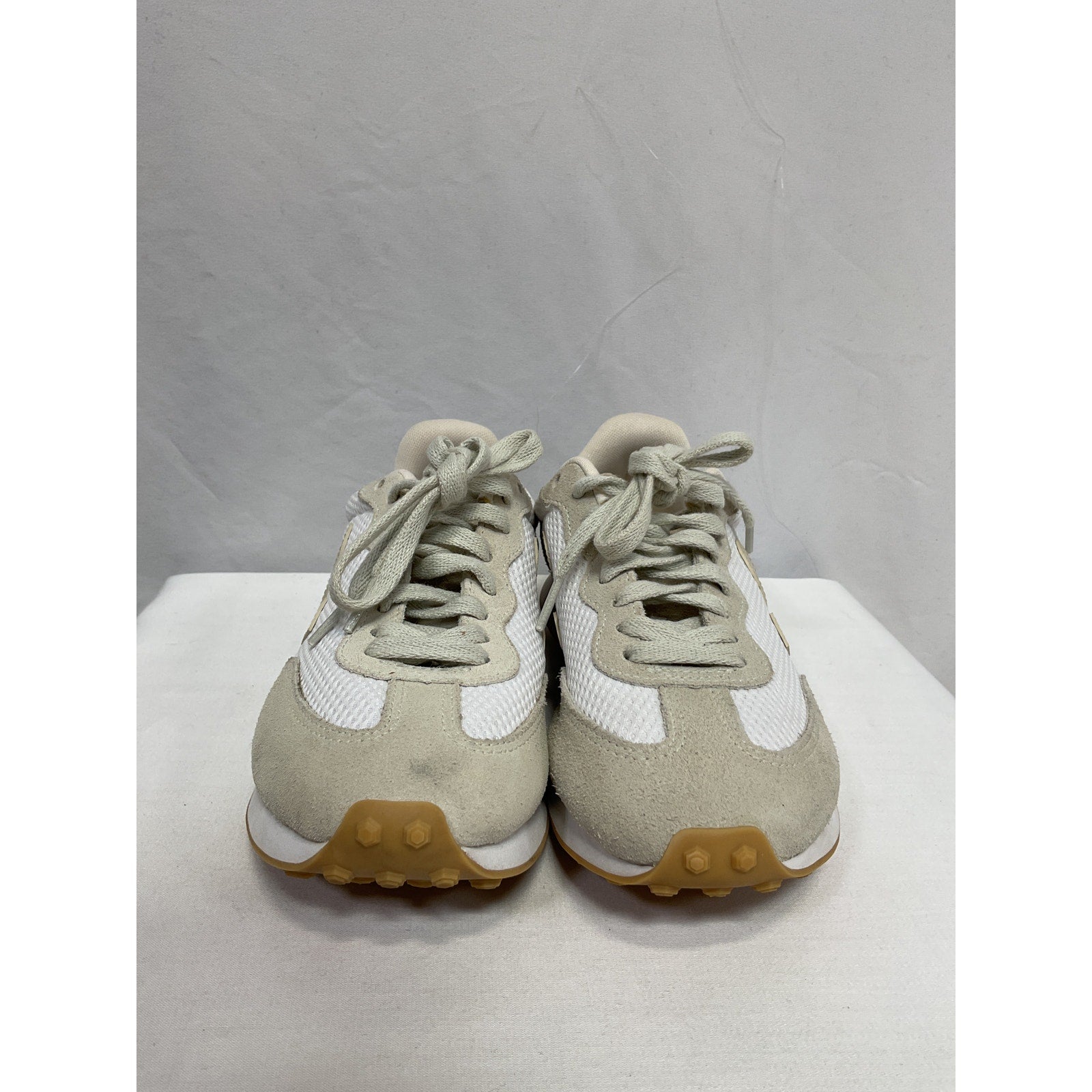Veja 'Rio' White Branco Suede Leather Sneaker Size 8
