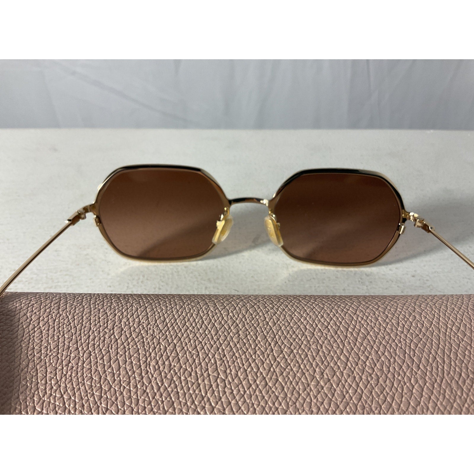 Chlo� 'Scalloped' Gold Oval Sunglasses Size OS