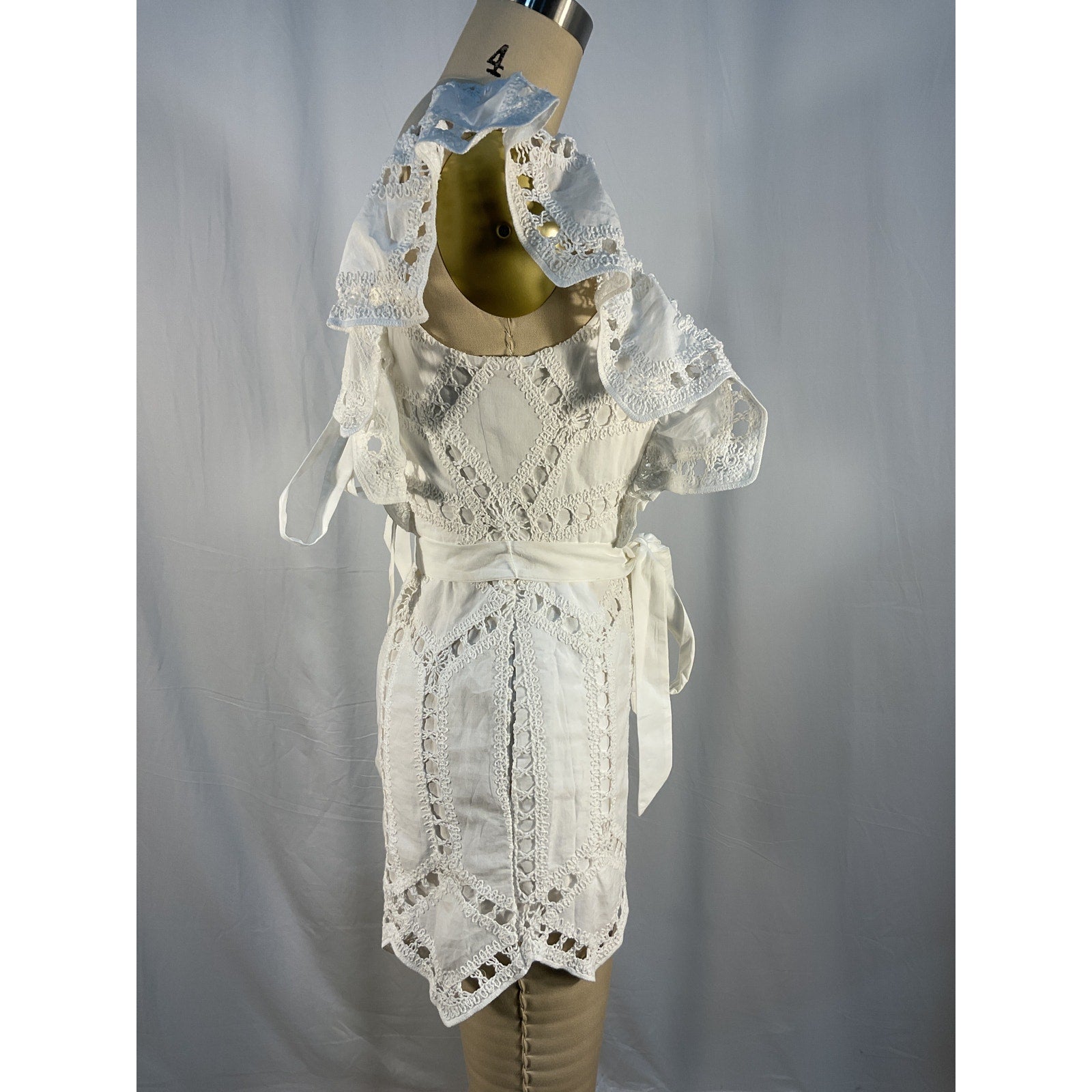 Saylor 'Manet' White Romper / Jumpsuit Size XS - NWT