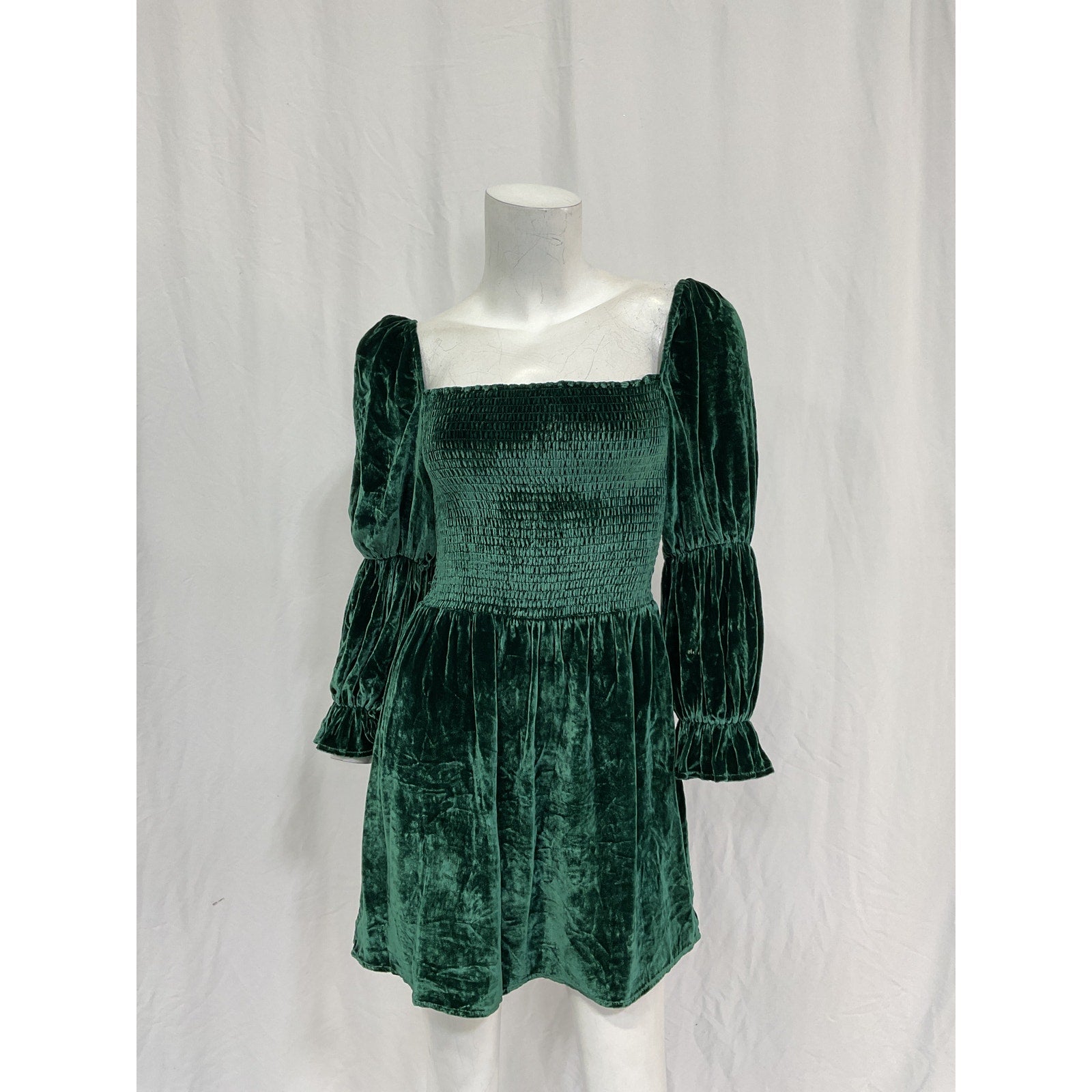 Reformation 'Albi' Green Rayon Velvet Dress Size S