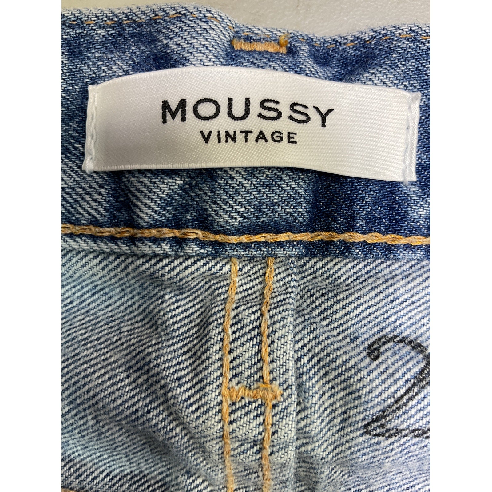 Moussy 'Arden' Blue Tapered Denim Jean Size 24