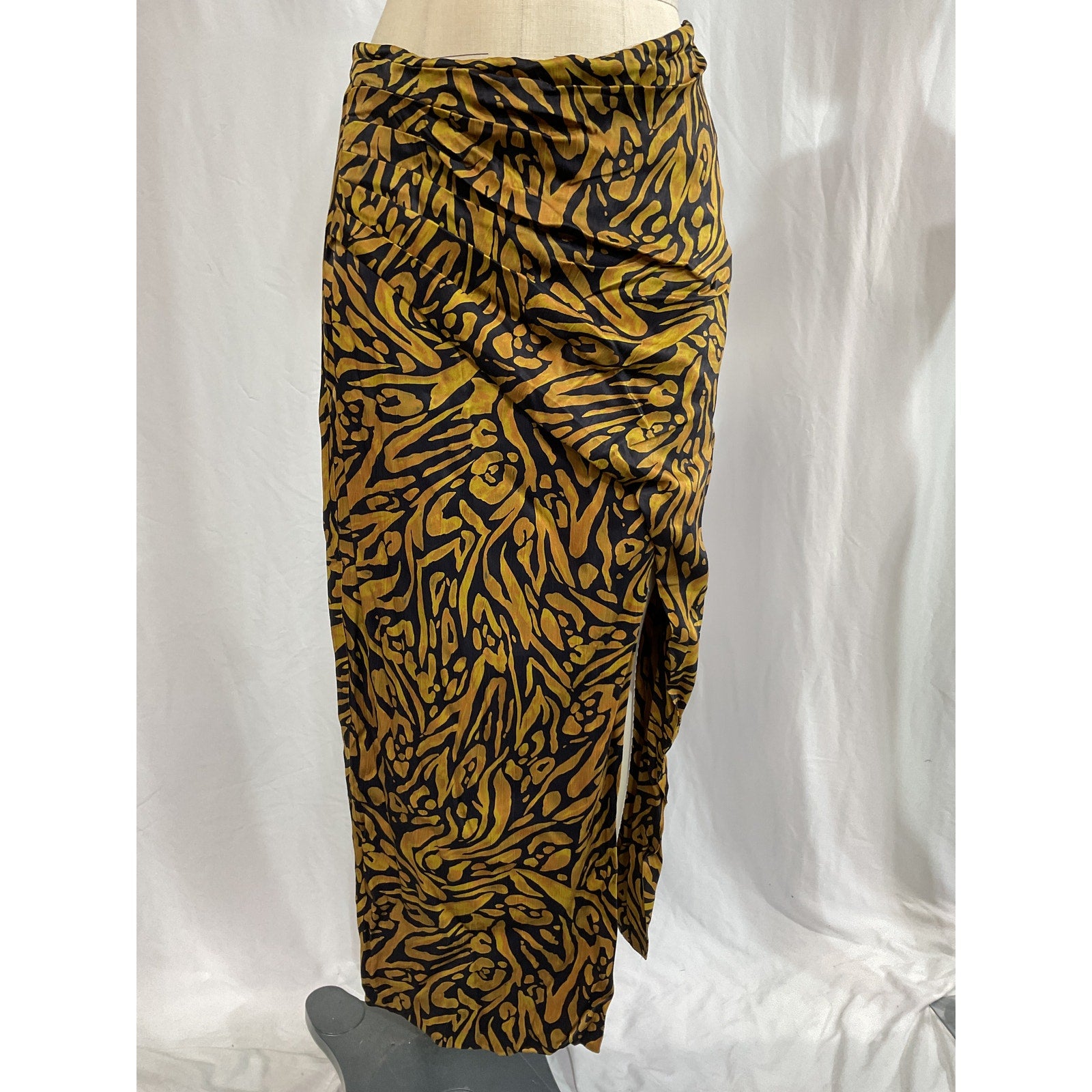 Nicholas 'Farah' Gold Long Faux Wrap Skirt Size 8