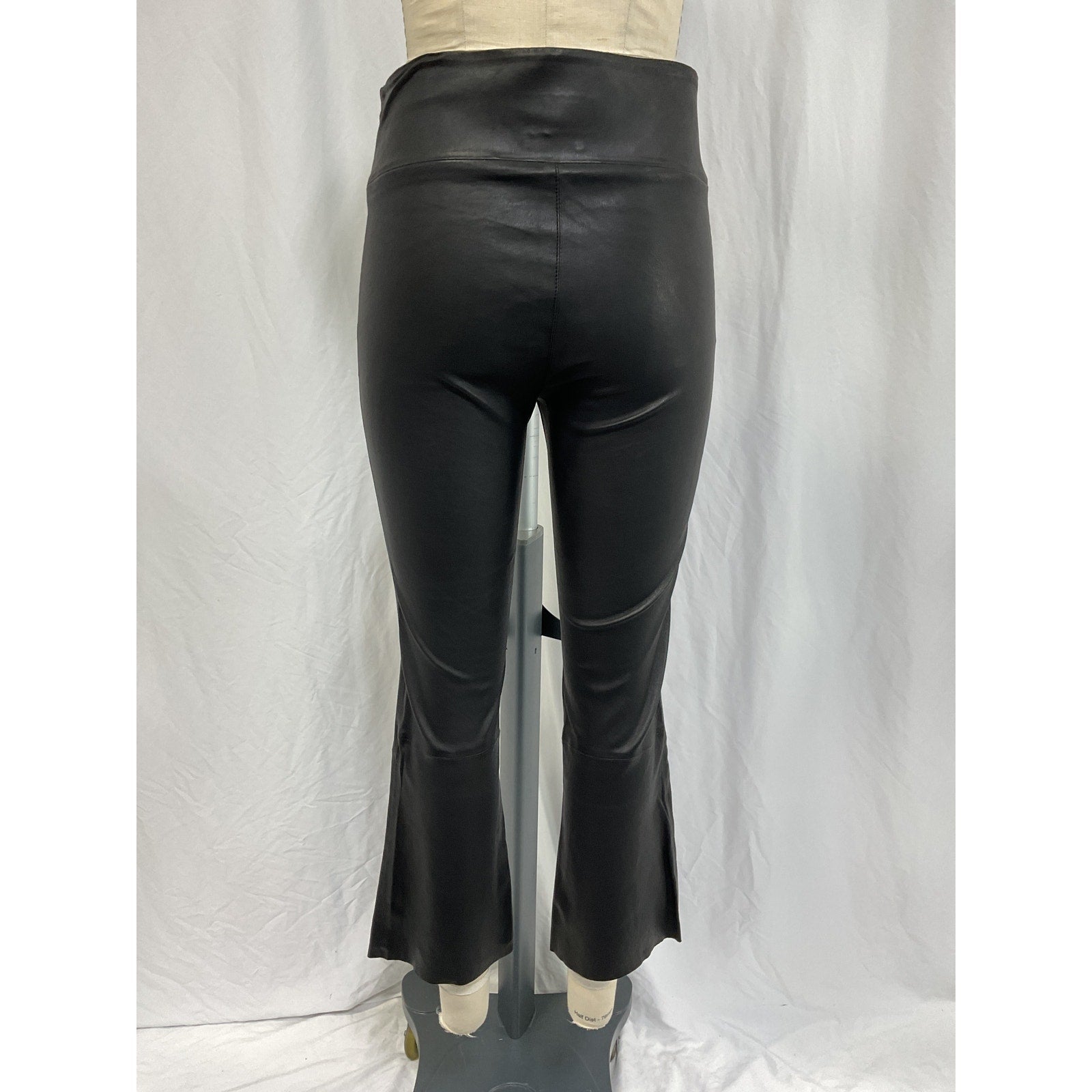 Sprwmn Crop Flare Black Leather Legging Size L