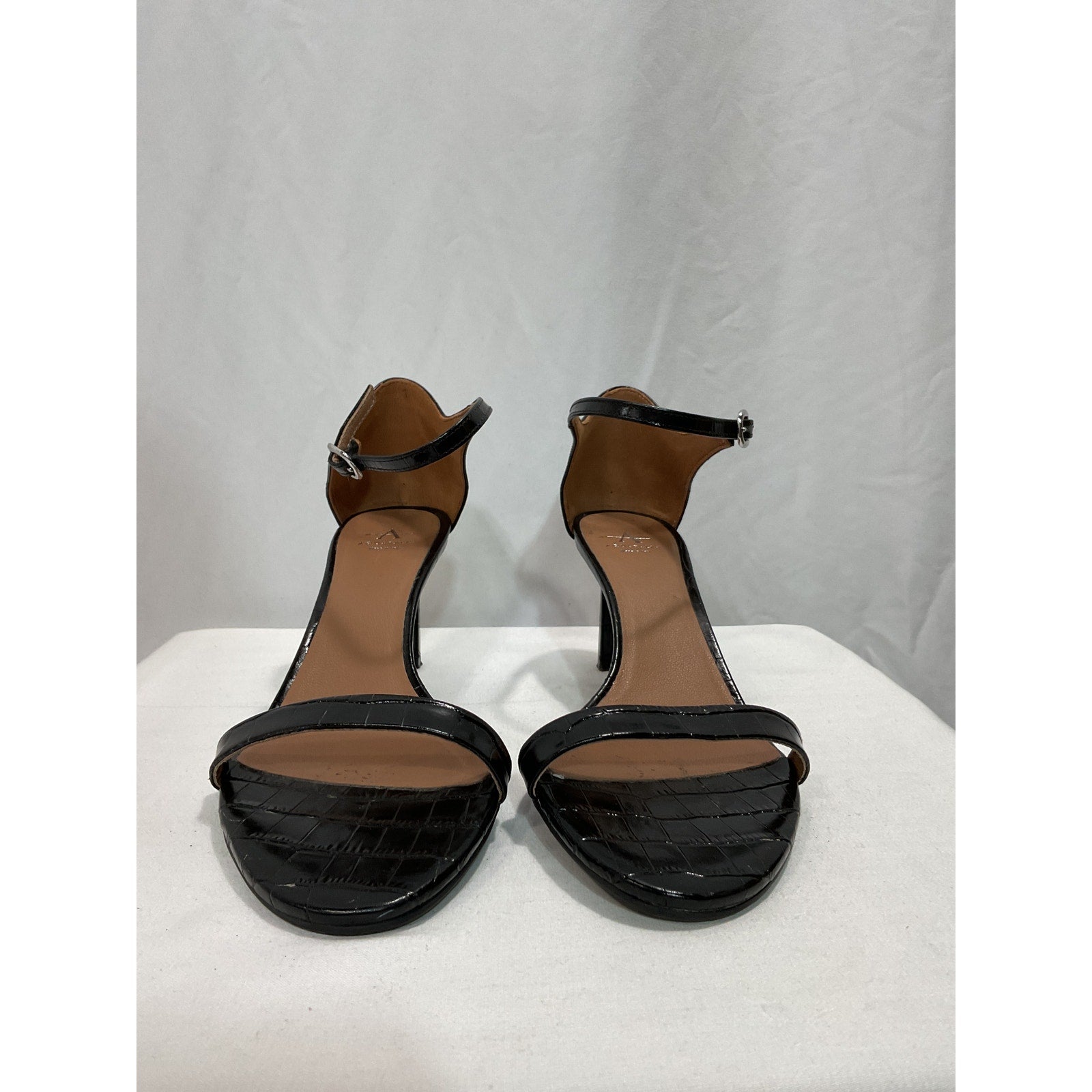 Aquatalia 'Rubie' Black Sandal Size 10