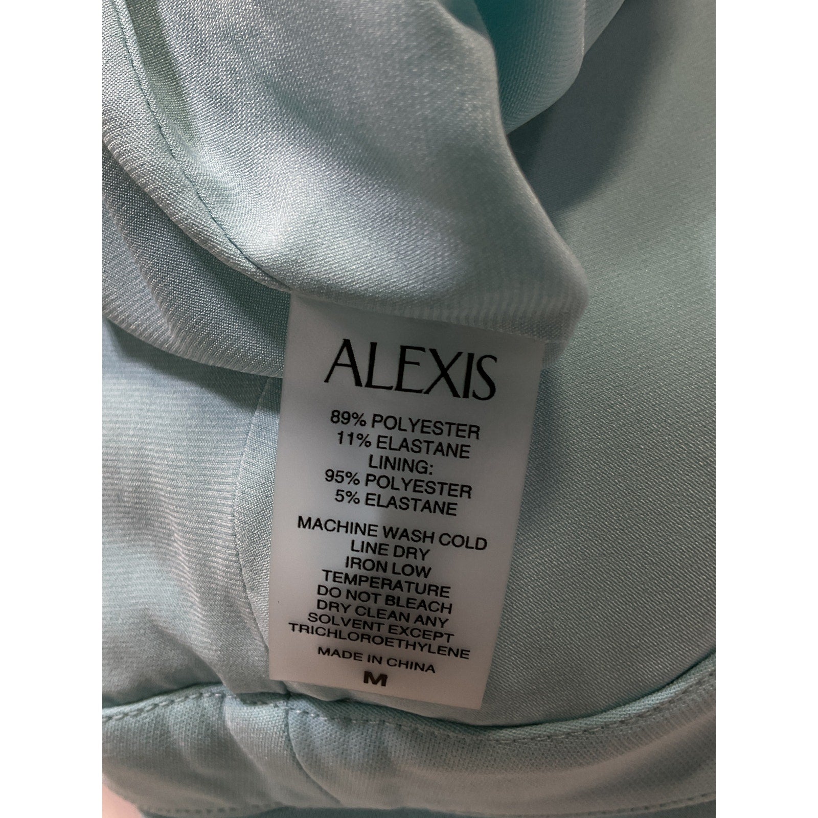 Alexis 'Colton' Blue Crepe Short Size M - NWT