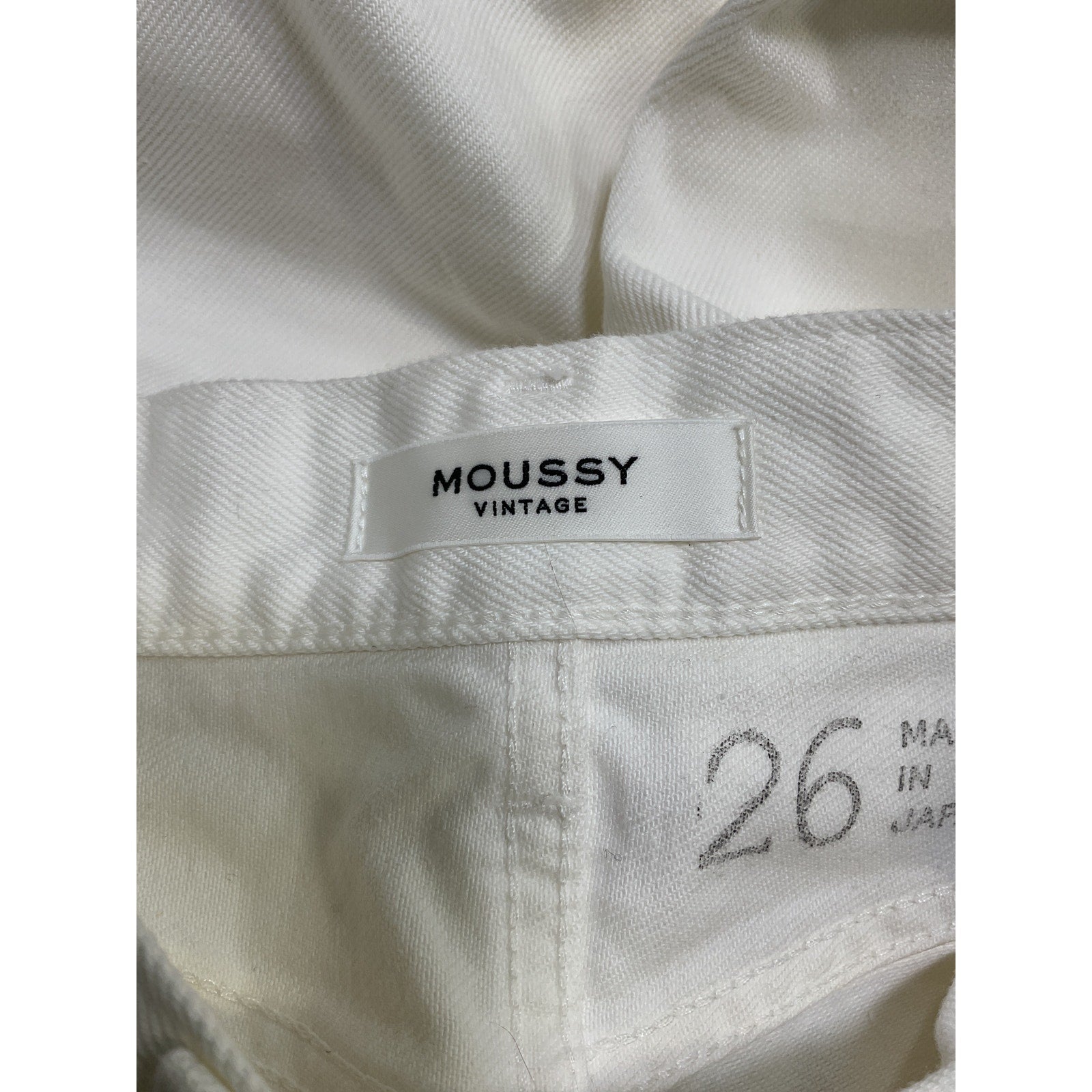Moussy 'Odessa' White Cotton  Wide Straight Denim Jean Size 26