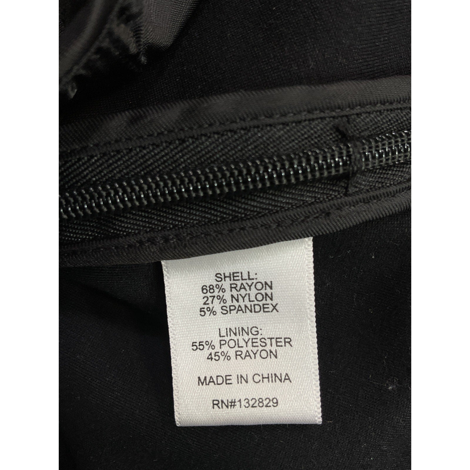 L'Academie 'Benigna' Black Top Size XS