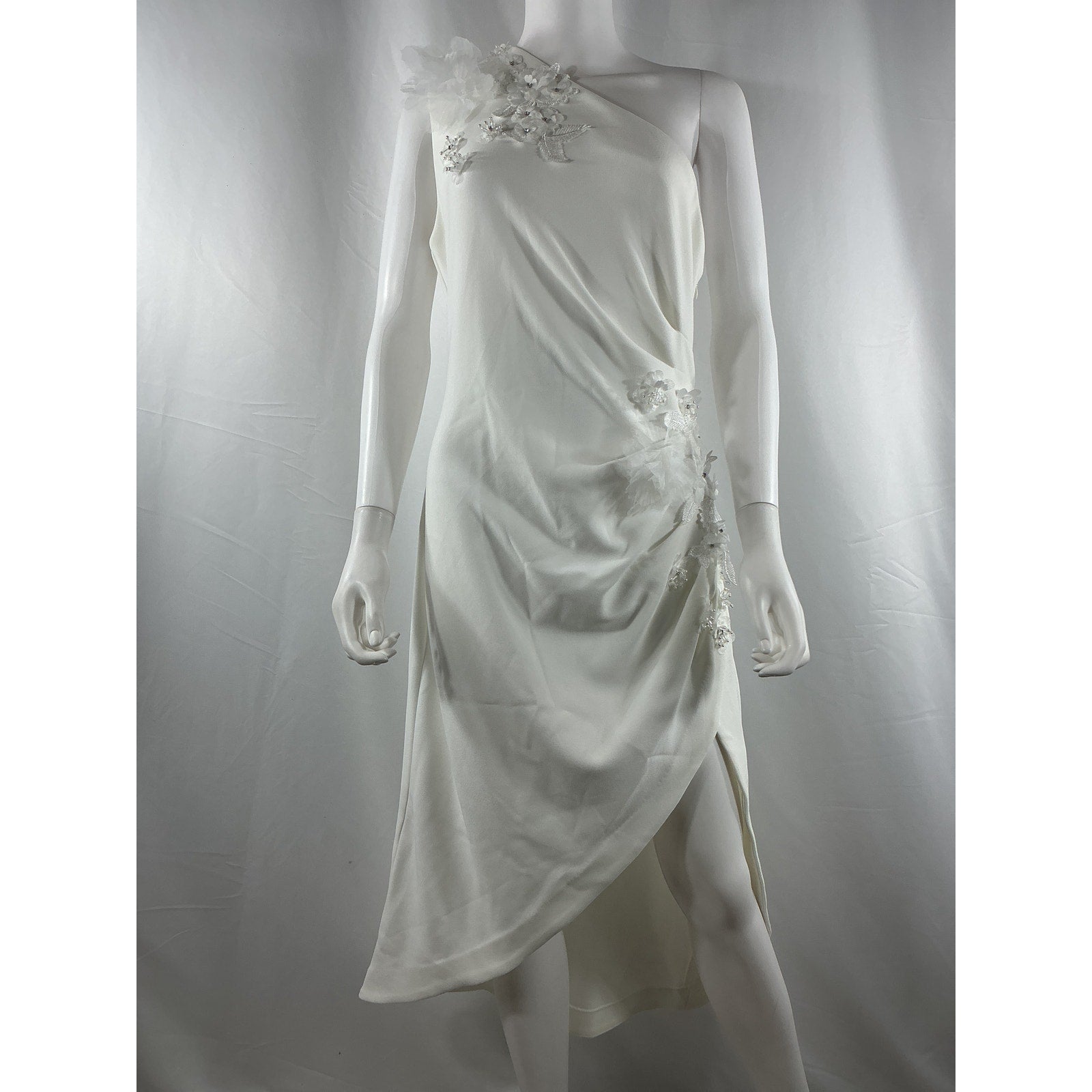 Elliatt 'Astoria' Cream Polyester Dress Size L