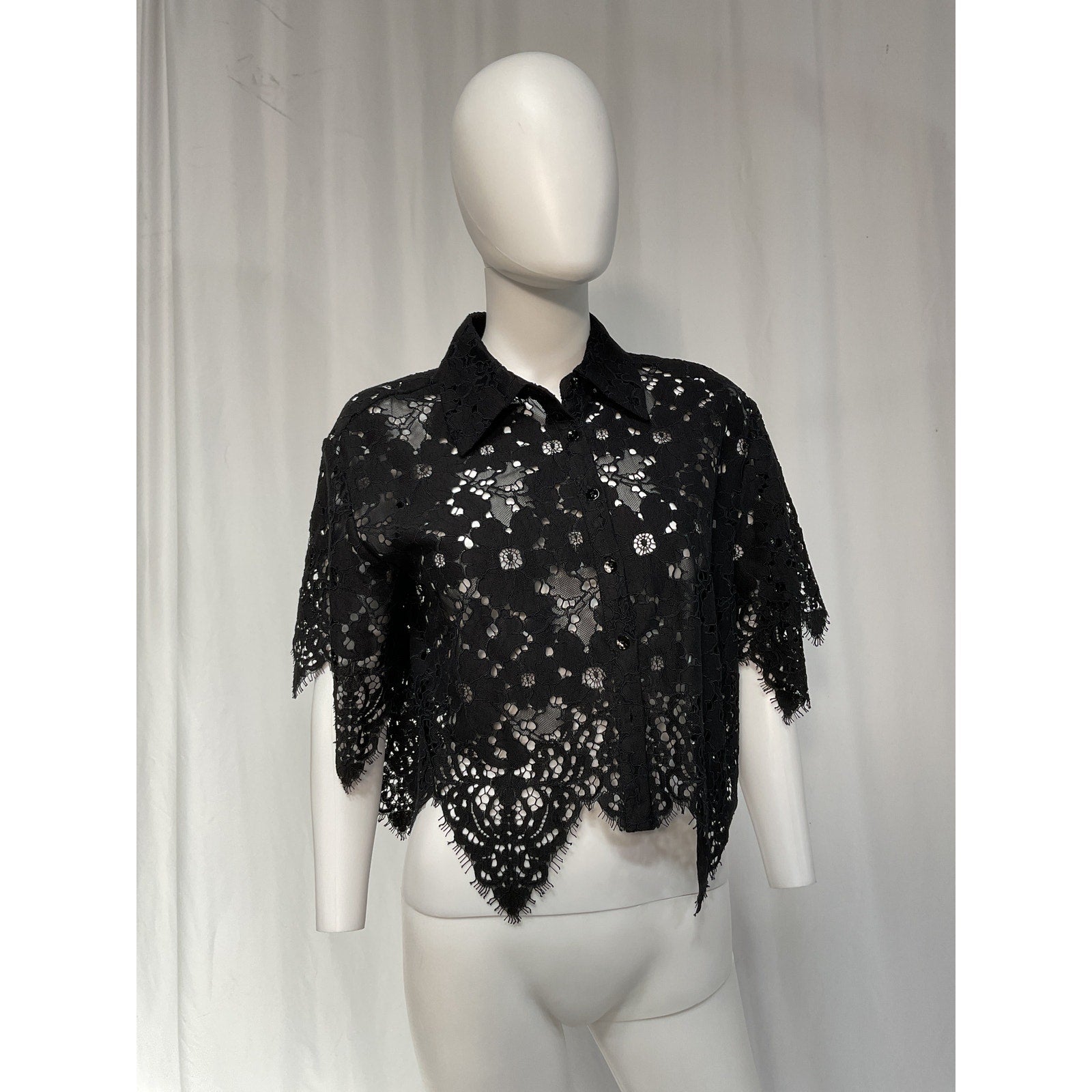 L'Academie 'Calla' Black Lace Top Size S