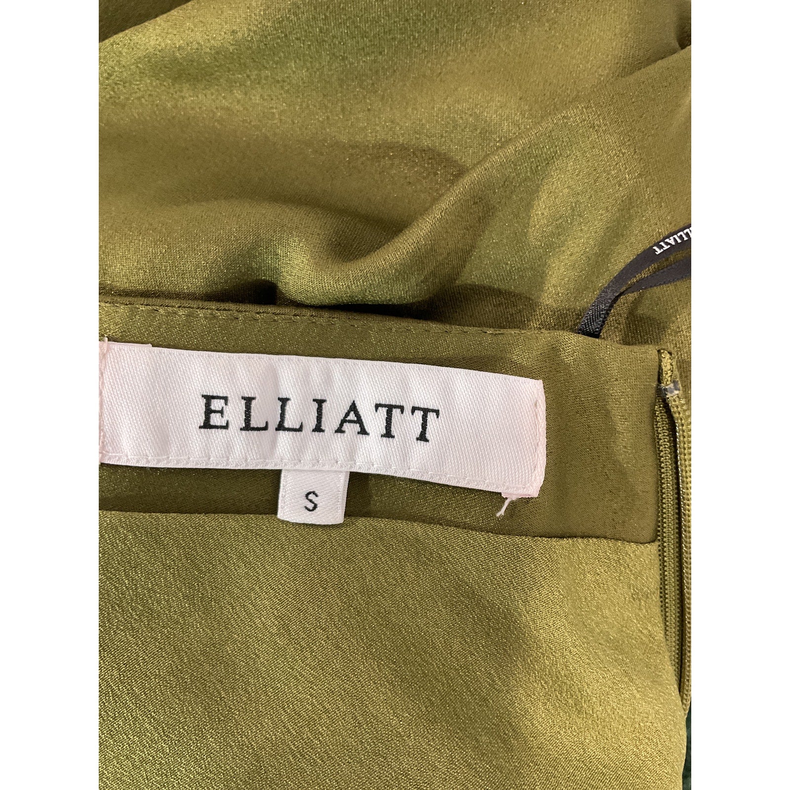 Elliatt 'Blakely' Green Sheen Satin One Shoulder Dress Size M