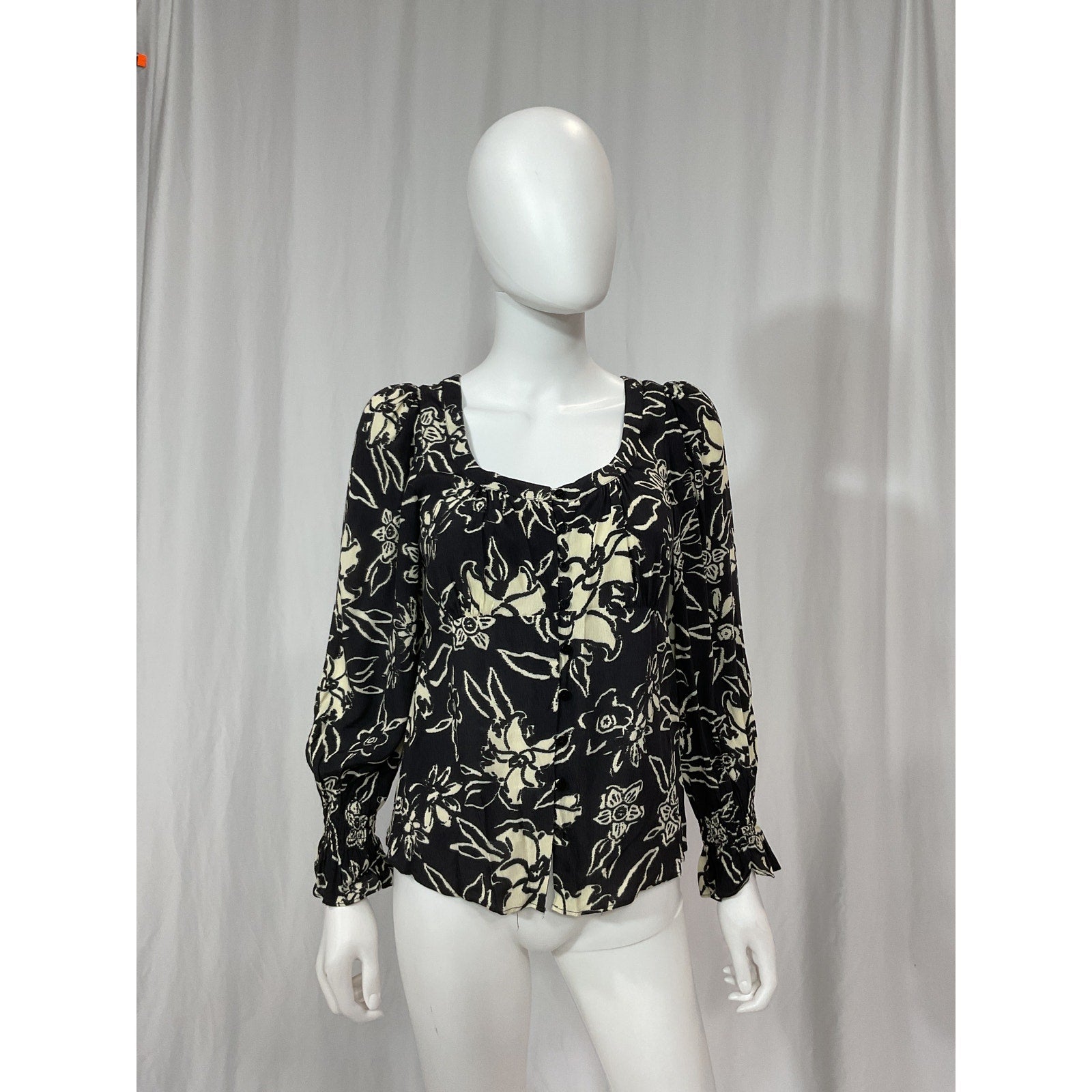 Ba&Sh 'Sessee' Black Floral Print Three Quarter Sleeve U Neck Button Blouse Size 1
