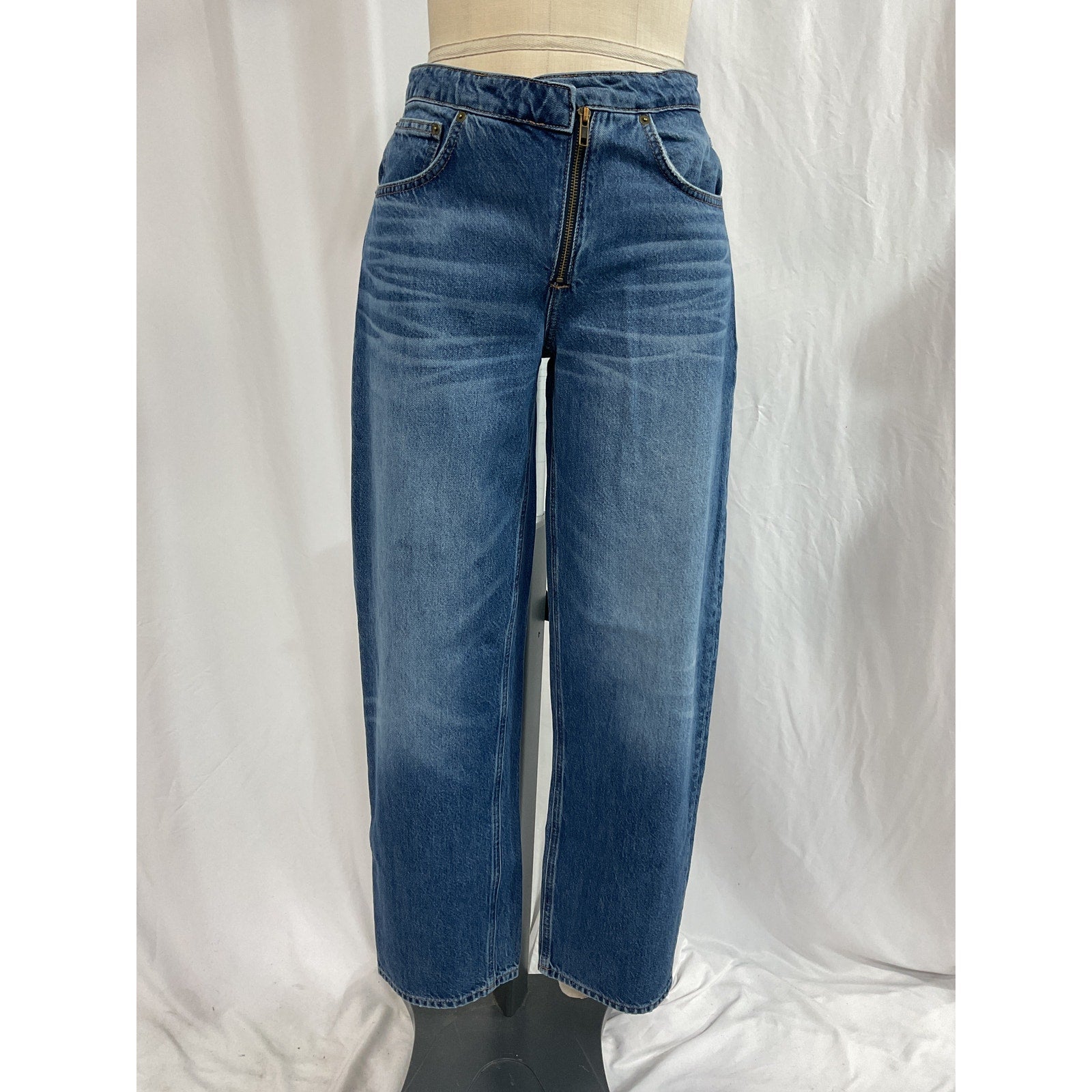 Frame 'Angled' Blue Zipper Long Barrel Denim Jean Size 26