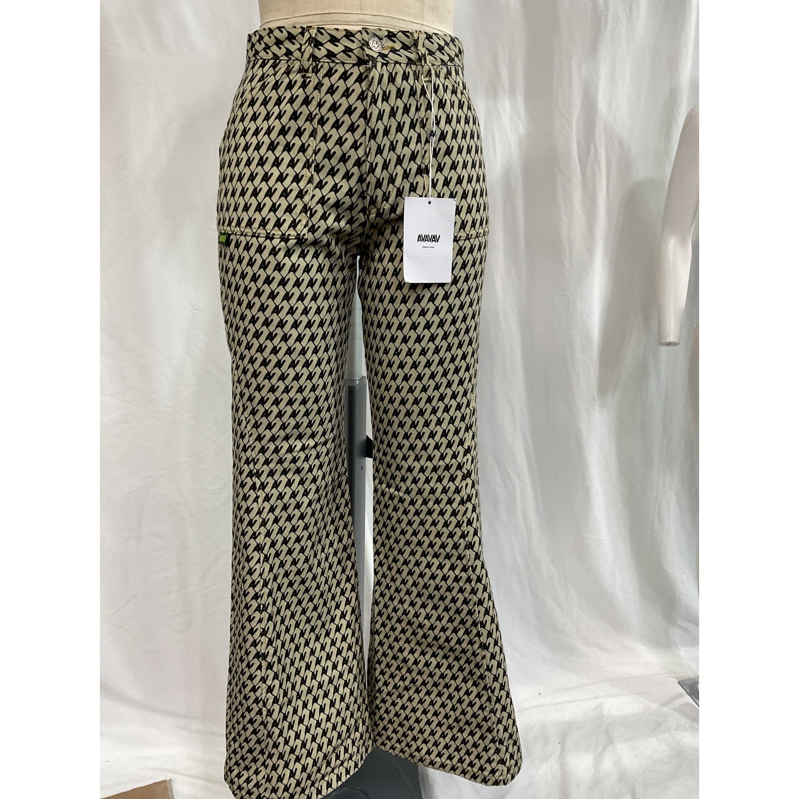 Avavav High-Rise Green Wide Leg Denim Jeans Size 28 - NWT