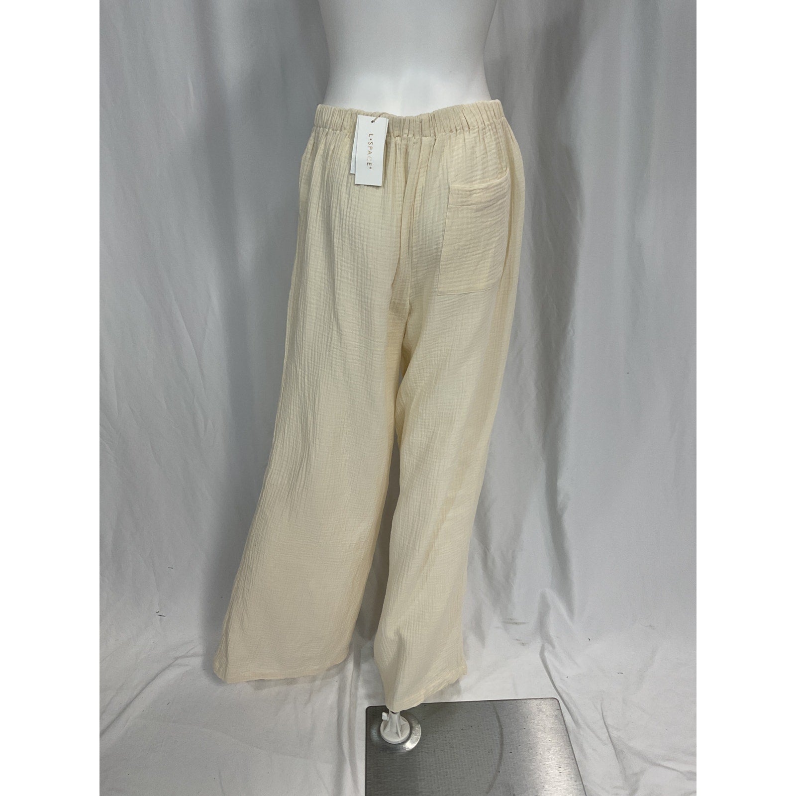 Lspace 'Santos' White Pant Size M - NWT
