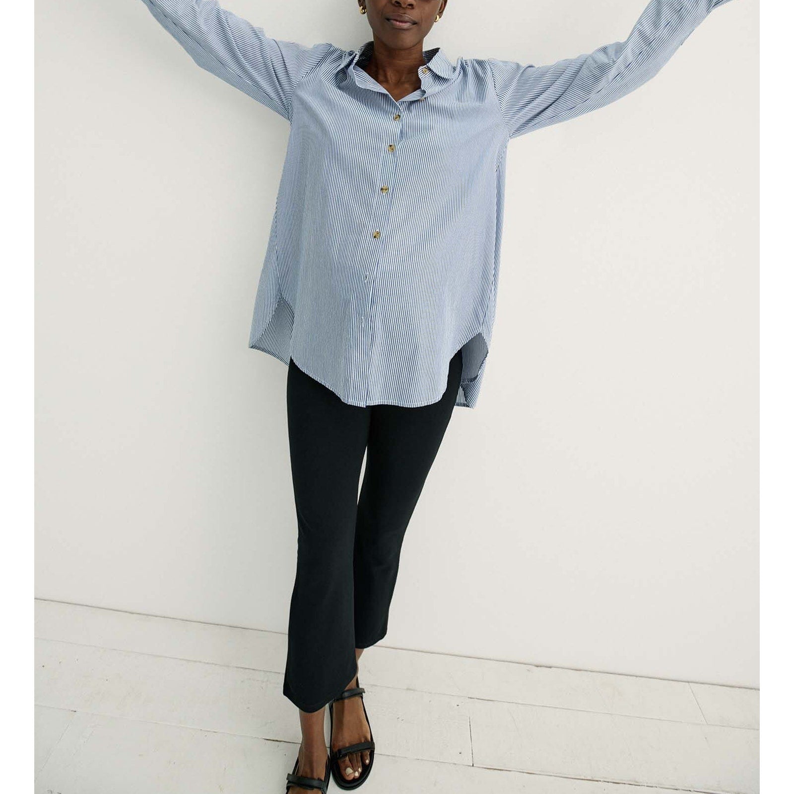 Hatch 'The Classic' Blue Buttondown Shirt Size 1
