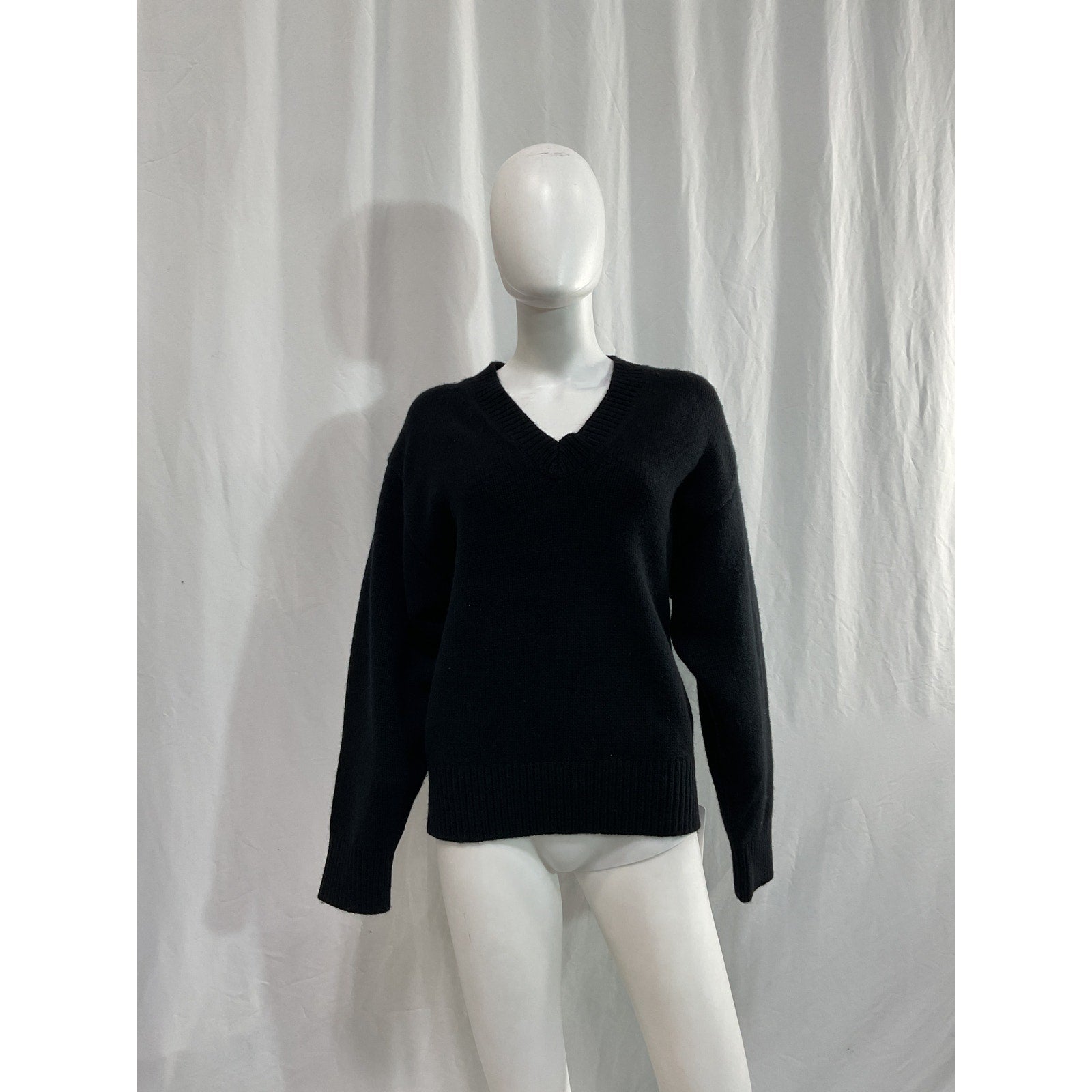 Toteme Wool And Cashmere-Blend Black V Neck Sweater Size XS