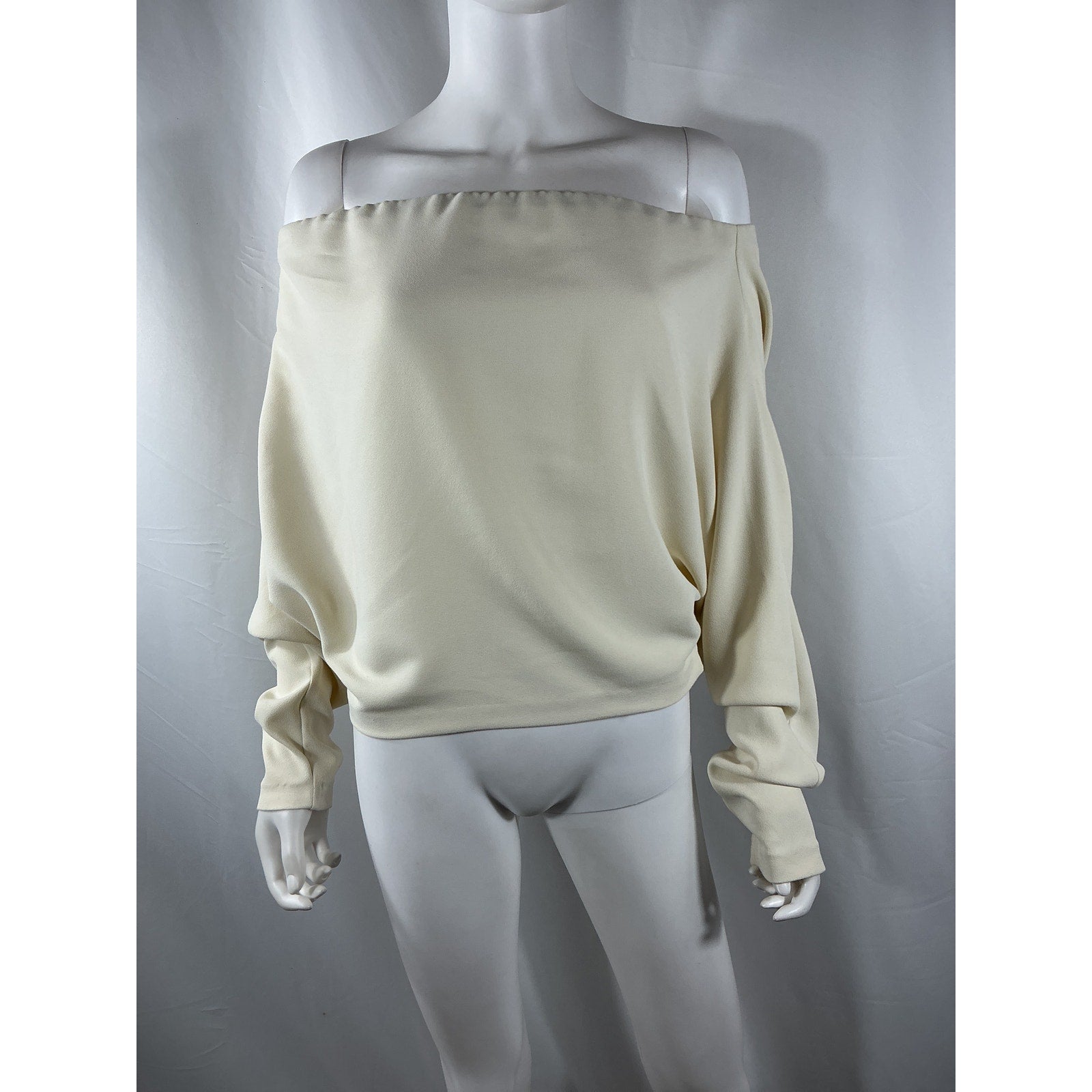 L'Academie 'By Marianna' Ivory Polyester Katia Top Size M